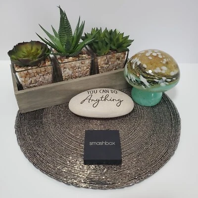 NEW, SMASHBOX HINT OF BRONZE BLUSH / BRONZER / HIGHLIGHTER, LIMITED EDITION,RARE - Image 1 of 4