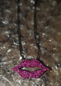 Rachel Roy Gunmetal Fushia Paved Lips Necklace With Safety Pin Closure 16 🤩 - Picture 1 of 24