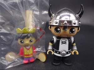 Menge 2 Ryans World Viking Ryan schwarz silber 3" & Prince 2,25" Actionfiguren - Bild 1 von 5