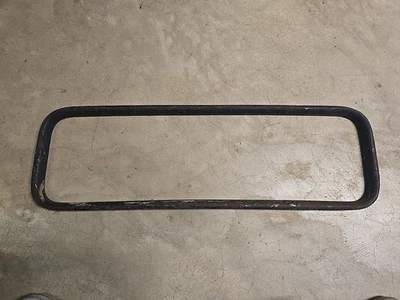 Moldagem de enfeite de janela traseira original 1935-1939 Ford Pickup Truck 1936 1937 1938 - Imagem 1 de 4