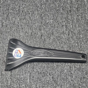 Heavy Duty Windshield Ice Snow Scraper Black 9" 1711 USA Made FAST SHIPPING - Picture 1 of 5