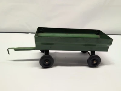 Remolque Farm Wagon caja acampanada acero prensado 7,5" L 2,5" W verde sin marca Foto 1 de 4