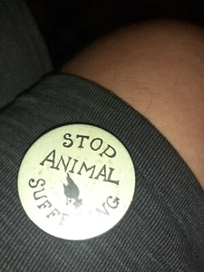 Insignia vintage Stop Animal Suffering - Imagen 1 de 2
