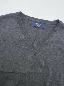 100% Merino Wool J. Crew Sweater Men Size Small Gray Knit Long Sleeve V-Neck - Picture 1 of 8
