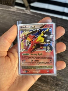 Blaziken FB LV.X Holo Pokemon Card 142/147 Supreme Victors - Picture 1 of 2