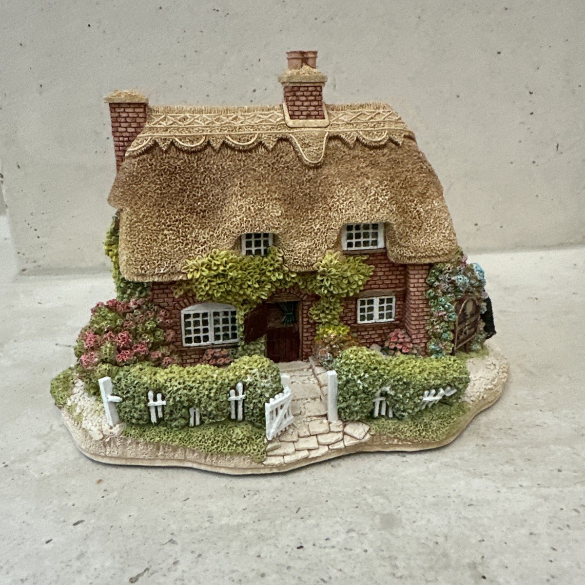 Lilliput Lane products for sale | eBay