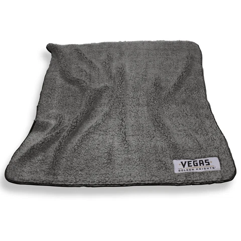 Vegas Golden Knights 60'' x 50'' Frosty Fleece Blanket Cover