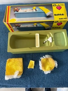 Sindy Bathtub with Accessories Vintage with Original Box - Picture 1 of 4