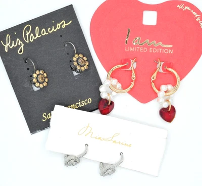 Lote de pendientes perforados colgantes corazón rojo estrás Liz Palacios Mia soy nuevo con etiquetas lb20 Foto 1 de 4