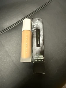 Fenty Soft 'Lit Naturally Luminous Longwear Foundation 1,08 Oz. Farbton 295 - Bild 1 von 3