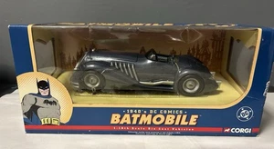 CORGI 1940's DC COMICS BATMOBILE 1/18 SCALE DIECAST Car-RARE-New In Box - Picture 1 of 13