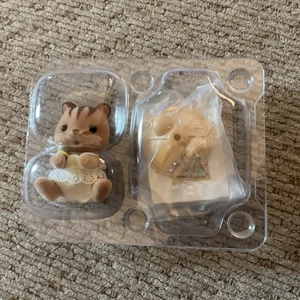 Calico Critters Mystery Bag Revealed ~ ALLIE MAP ~ Baby Outdoor Serie - Bild 1 von 3