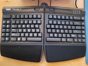 Kinesis Freestyle 2 with VIP3 Lifters - Picture 1 of 2