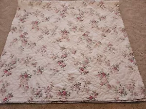 Simply Shabby Chic White W/ Pink Red Floral Roses Quilt 86 X 82"  - Picture 1 of 3