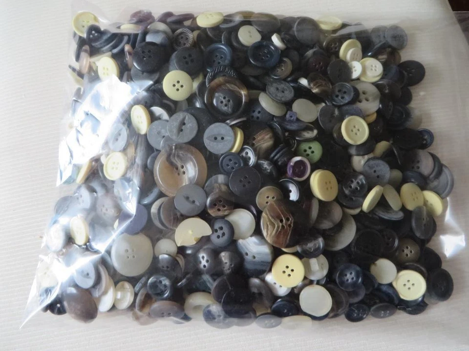 Knöpfe Kunststoff Querbeet 500 g Bastelknöpfe Neu - Bild 1 von 1