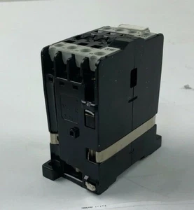 AEG, 910-302-719-00, SH4 SH8, Contator, 600 VAC, 16A (gebraucht / funktionsfähig) - Bild 1 von 4