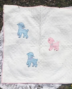 VINTGE PINK AND BLUE LAMB BABY QUILT APPLIQUE LAMBS 41 BY 40.5 INCHES - Picture 1 of 5