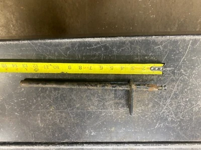 YTH2148 Husqvarna cambio guardabarros eje transversal #532165596 Foto 1 de 4