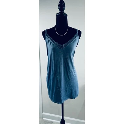 Regata LB Cacique Sleep acabamento em renda azul sem mangas plus size 22/24 - Imagem 1 de 4