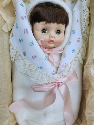 Muñeca Baby Winkie Effanbee Vintage 1971 Effanbee Doll Corp. Nueva. Morena rara Foto 1 de 4
