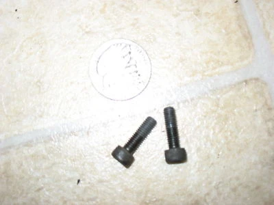 81 TORNILLOS DE ADMISIÓN YAMAHA SR185 EXCITER SR 185 Foto 1 de 2