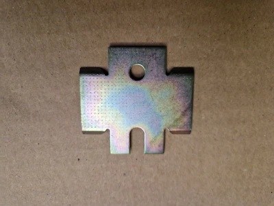 JAGUAR DAIMLER BOOT LOCK STRIKER PLACA DE FRICCIÓN XJ6 XJ12 XJS DS420 XJ40 BEC7213 Foto 1 de 3