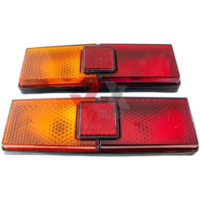 SET REAR TAIL LIGHT LEFT AND RIGHT Lada 21011 VAZ 1300 Foto 1 de 2