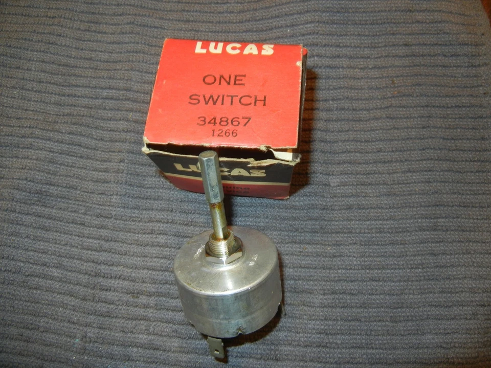 Hillman Super Minx Lucas Windscreen Wiper Switch Humber Singer Sunbeam 34867  R2 - Image 1 of 4