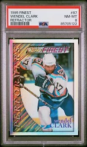 1995-96 Topps feinster REFRAKTOR Wendel Clark #87 PSA 8 - Bild 1 von 2