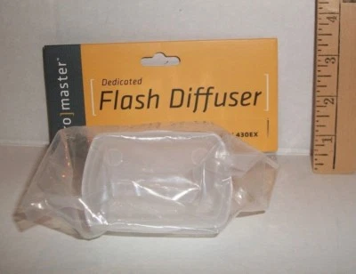PRO MASTER CAMERA FLASH DIFFUSER FOR CANON 430 EX NEW IN PACKAGE - Image 1 of 3