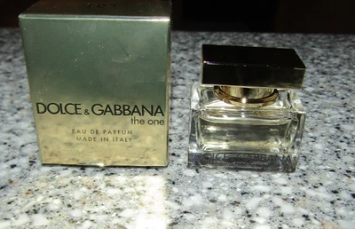 Dolce & Gabbana The One 香水飞溅 - 旅行装 - 5 毫升 / 0.17 盎司 - 全新带盒 — 第 1/3 张图片