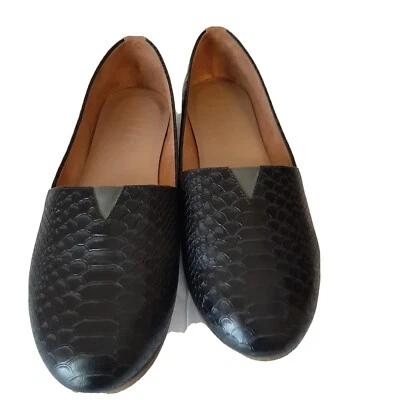 TKEES Black Crocodile Print Leather ‘Senny’ Slide, Women's 10, Retails $99.  - Image 1 of 4