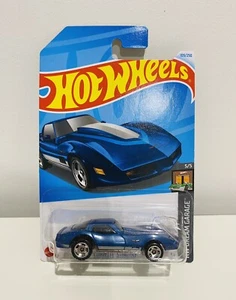 NEW HOTWHEELS 1975 CORVETTE STINGRAY HW DREAM GARAGE CARS 1:64 SCALE 157/250 - Picture 1 of 3