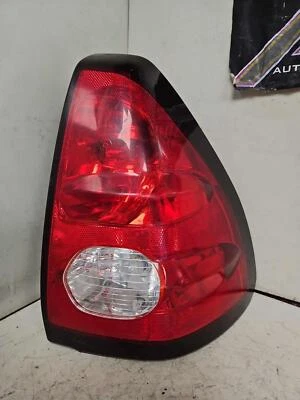01-05 PONTIAC AZTEK Right Tail Light Assembly Reverse Lamp Passenger Side Rh OEM - Image 1 of 4