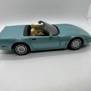 Maisto Special Ed. 1996 Powder Light Blue Chevrolet Corvette 1:18 Diecast Car - Picture 1 of 19