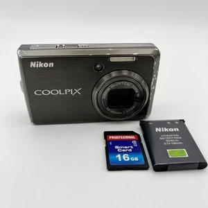 Nikon COOLPIX S600 Urban Black 10.0MP Compact Digital Camera From Japan - Picture 1 of 23