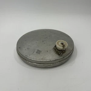 Vintage Metal Water Canteen - Imagen 1 de 6