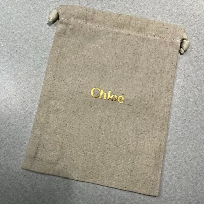 全新 Chloé 小号 抽绳 集尘袋 米色 储物罩 6 英寸 x 7.5 英寸 海贼王 — 第 1/2 张图片
