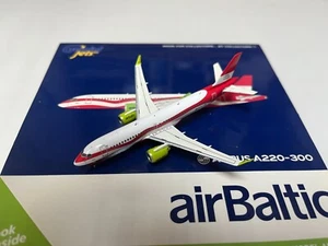 Gemini Jets 400 Air Baltic A220 -300 ""Color especial de Letonia"" 1:400 - Imagen 1 de 1