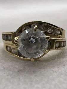 ELEGANTE Anello di Fidanzamento in Oro Giallo Massiccio 14K Tondo Zirconi Bianchi 5,1gr. Taglia 5 - Foto 1 di 11