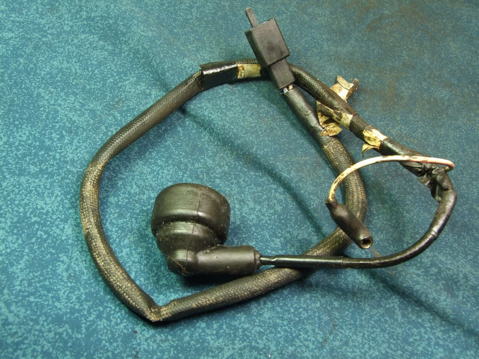 Arnés de cables interruptor de presión de aceite neutro Honda Shadow VLX600 VT600c 600 1988 Foto 1 de 1