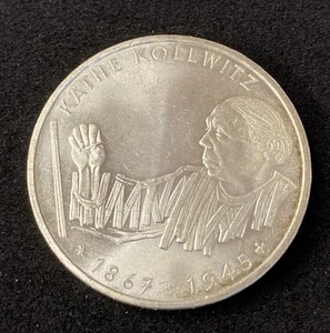 1992 G Germany 10 Mark 0.6250 Silver ASW 0.3115 Oz Kathe Kollwitz Free Shipping - Picture 1 of 2