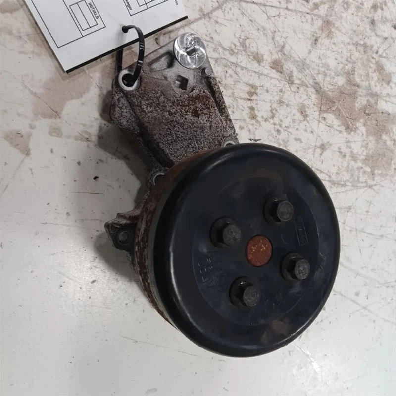 Bomba de agua refrigerante 1,6 L sin turbo para Ford Fiesta 11-19  Foto 1 de 4