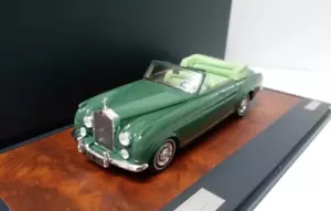 Matrix 1/43 Resin car model Rolls-Royce Silver Cloud Roadster 1962 Green - Picture 1 of 3