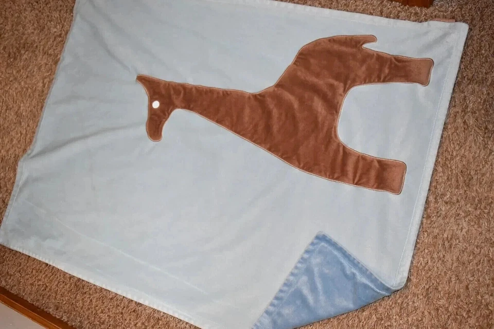 L34C7T!¡GUAU! Mantas para cuna de terciopelo de felpa Minky azul jirafa Dwell Studio Foto 1 de 4