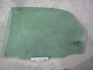 1999 - 2006 Volvo S80 Sedan Driver Rear Door Glass - Picture 1 of 1