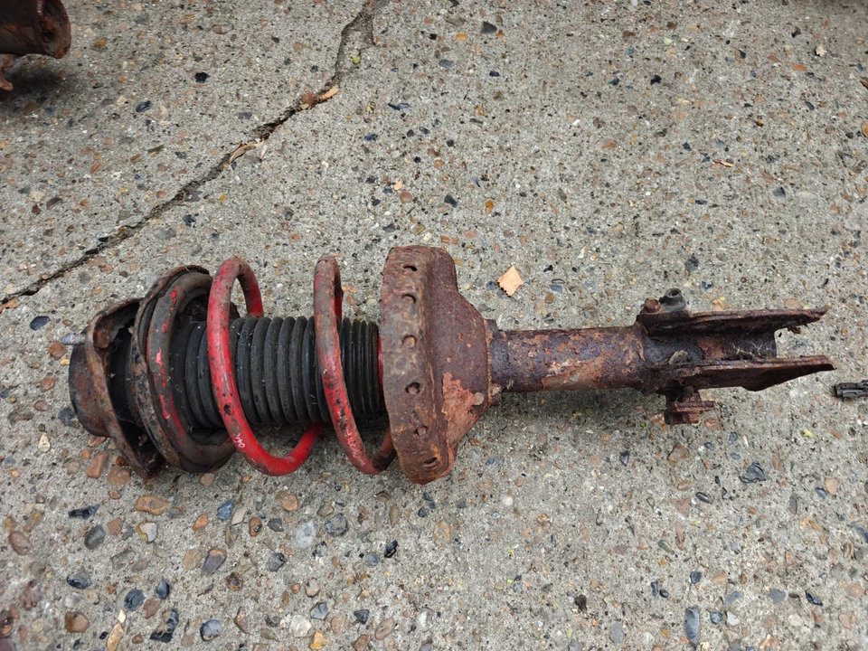 Amortiguador amortiguador delantero derecho O/S Subaru Impreza WRX STi 1993-2001 Foto 1 de 4