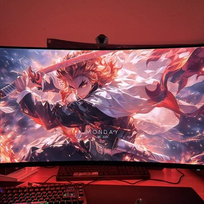 Alienware - AW3225QF 32" QD-OLED Curved 4K UHD 240Hz G-SYNC Gaming Monitor - Image 1 of 3