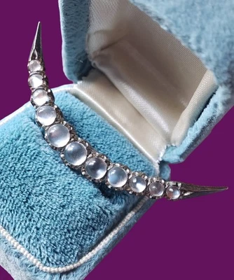 Antique Victorian, Edwardian 925 Sterling Ceylon Moonstone Crescent Moon Brooch - Image 1 of 4
