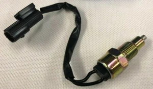 Land Rover Defender & Disco 2 Reverse Light Switch R380 Gearbox AMR3918 - Picture 1 of 1